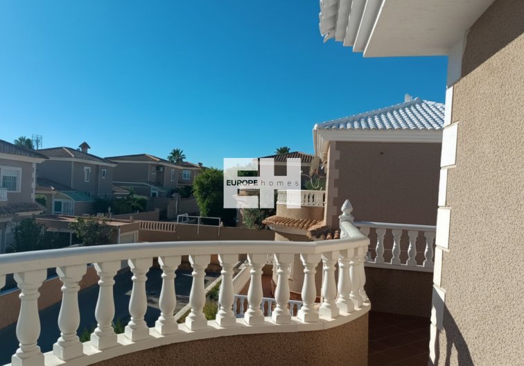 Segunda mano - villa - Los Altos - Costa Blanca