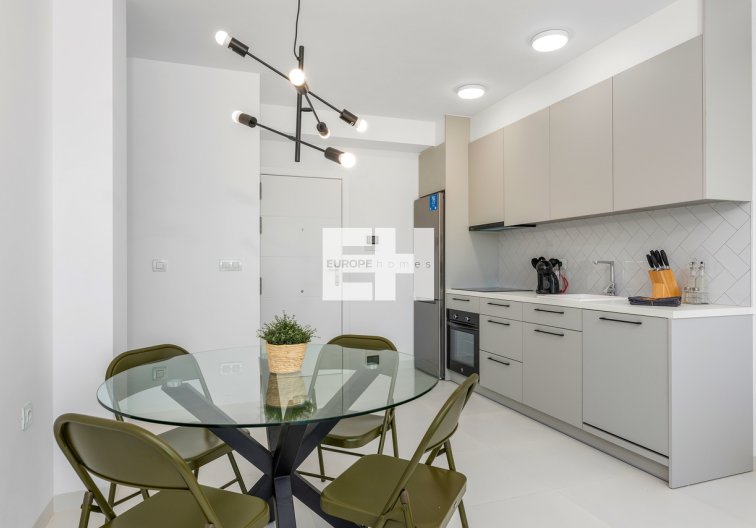 Resale - Apartment - San Miguel de Salinas - Inland