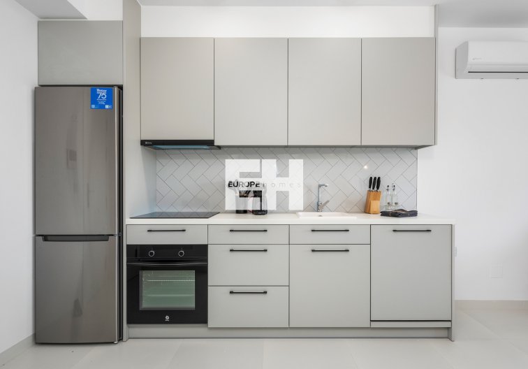 Resale - Apartment - San Miguel de Salinas - Inland