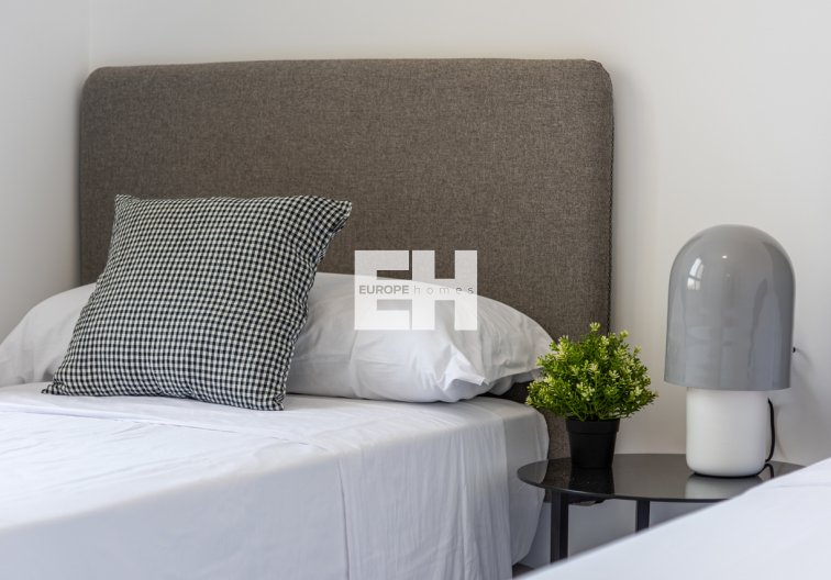 Resale - Apartment - San Miguel de Salinas - Inland