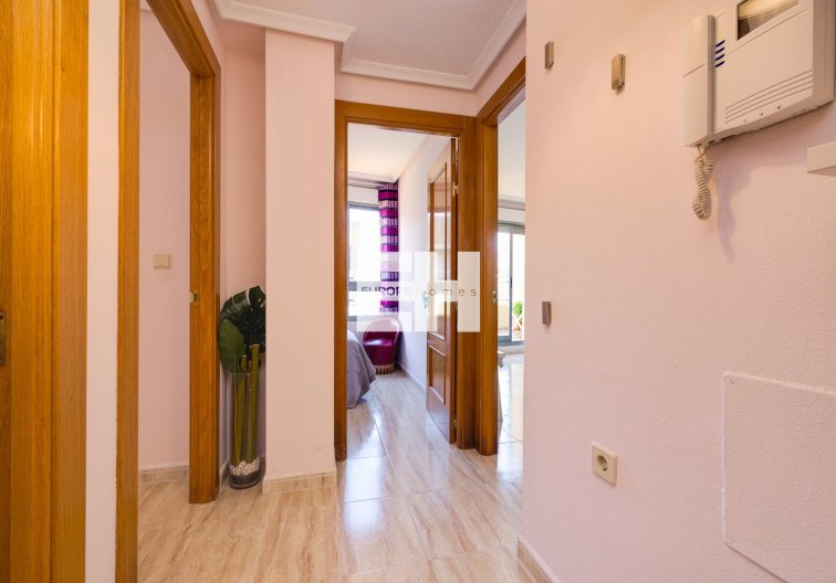 Segunda mano - Atico - Torrevieja - Centro