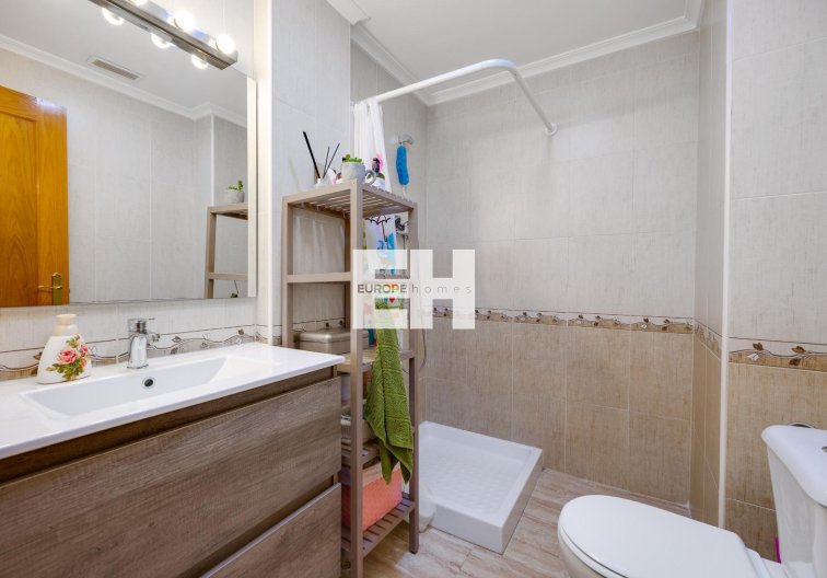 Segunda mano - Atico - Torrevieja - Centro