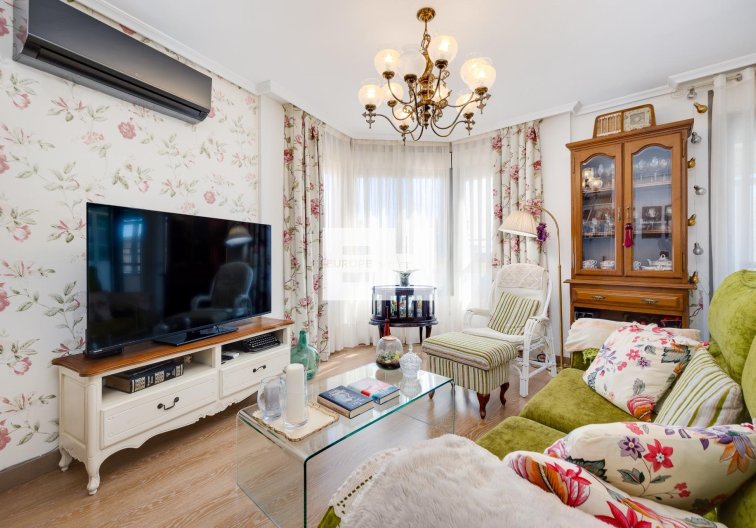 Segunda mano - Atico - Torrevieja - Centro