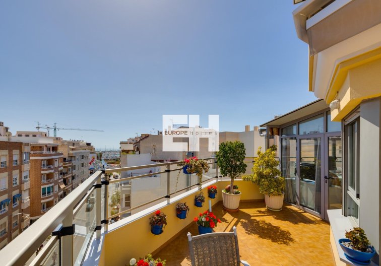 Segunda mano - Atico - Torrevieja - Centro