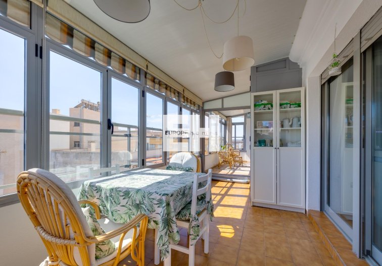 Segunda mano - Atico - Torrevieja - Centro