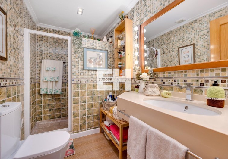 Segunda mano - Atico - Torrevieja - Centro