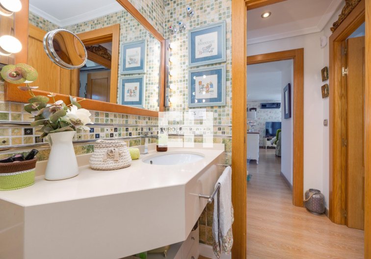 Segunda mano - Atico - Torrevieja - Centro