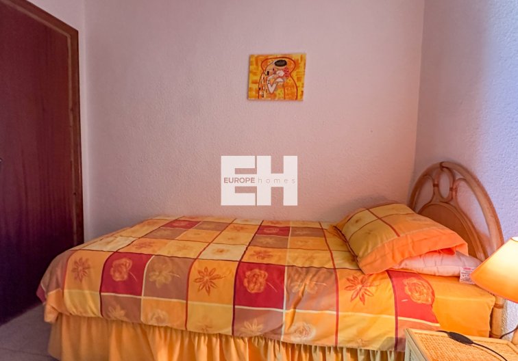 Resale - town house - Torrevieja - Costa Blanca