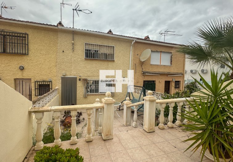 Resale - town house - Torrevieja - Costa Blanca