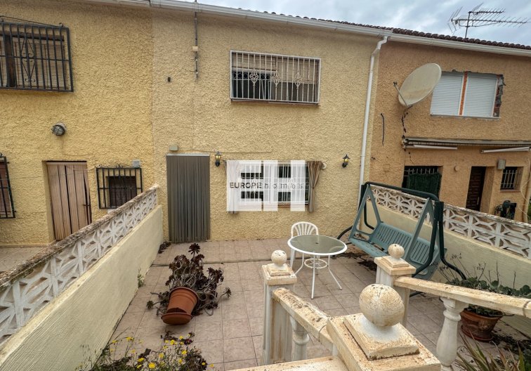 Resale - town house - Torrevieja - Costa Blanca
