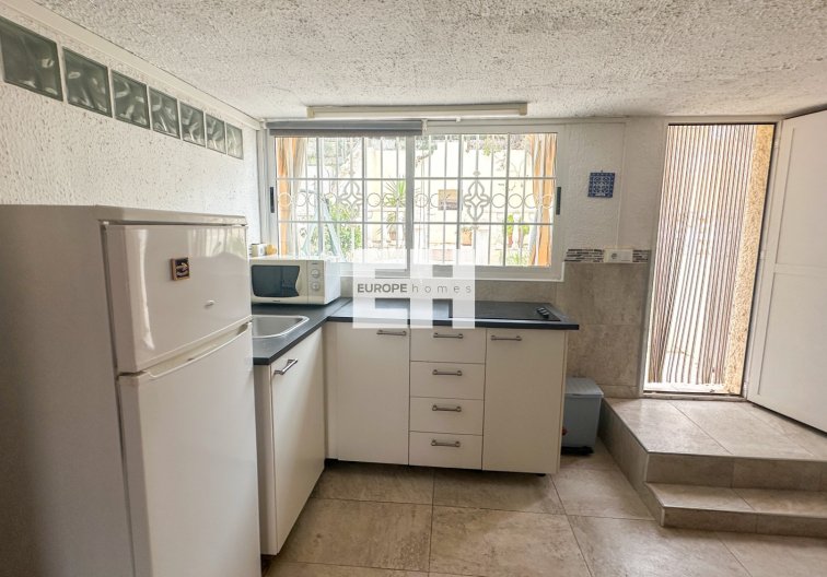 Resale - town house - Torrevieja - Costa Blanca