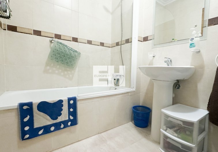 Resale - Apartment - Orihuela Costa - Costa Blanca