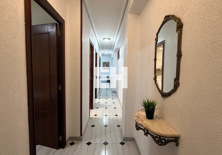 Resale - Apartment - Torrevieja - Costa Blanca