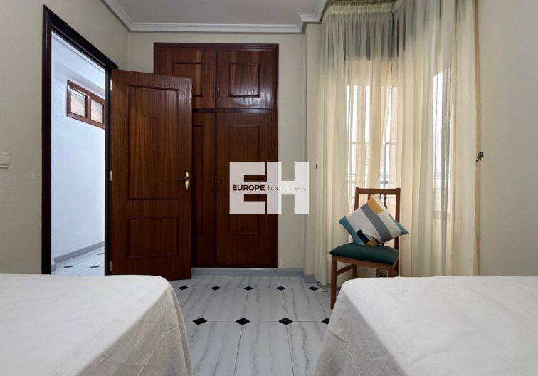 Resale - Apartment - Torrevieja - Costa Blanca