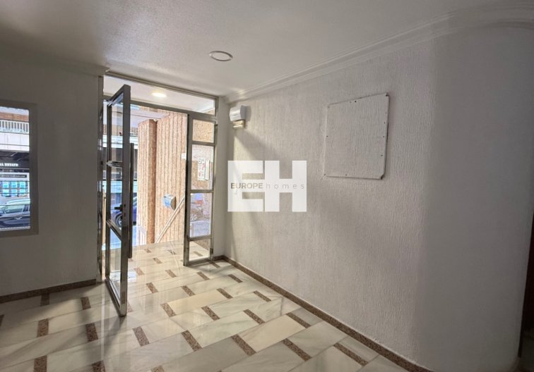 Resale - Apartment - Torrevieja - Costa Blanca