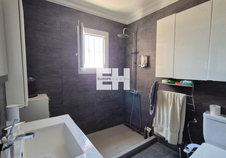 Resale - town house - Torrevieja - Costa Blanca