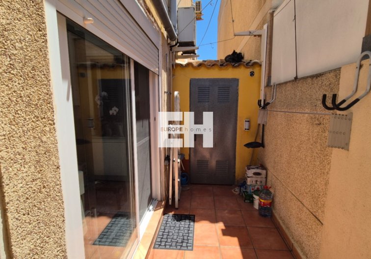 Resale - town house - Torrevieja - Costa Blanca