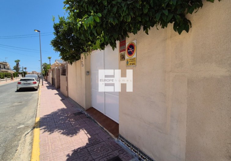 Resale - town house - Torrevieja - Costa Blanca