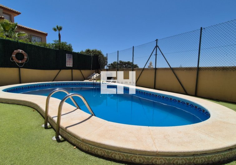 Resale - town house - Torrevieja - Costa Blanca