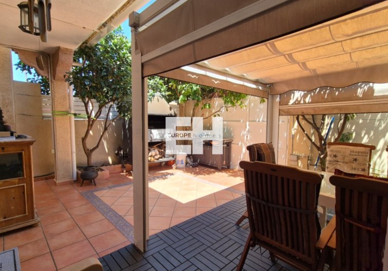 Resale - town house - Torrevieja - Costa Blanca