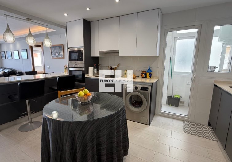 Resale - Apartment - Torrevieja - Costa Blanca