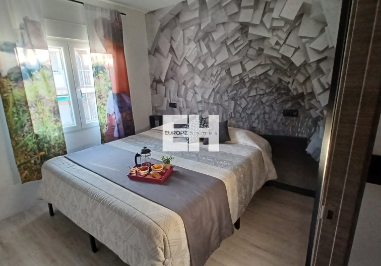 Resale - Apartment - Torre de la Horadada - Costa Blanca