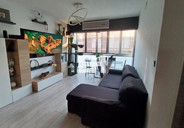 Resale - Apartment - Torre de la Horadada - Costa Blanca