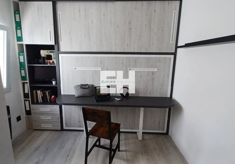 Resale - Apartment - Torre de la Horadada - Costa Blanca