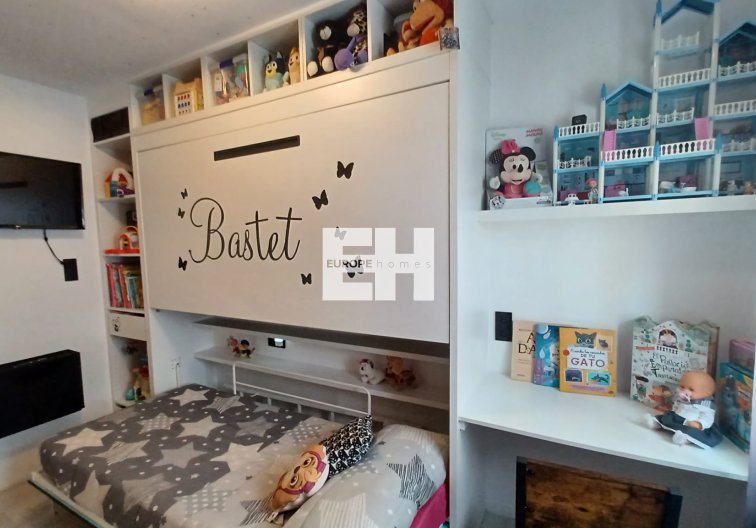 Resale - Apartment - Torre de la Horadada - Costa Blanca