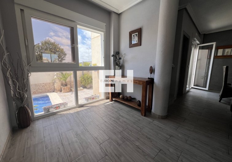 Segunda mano - villa - Orihuela - Inland