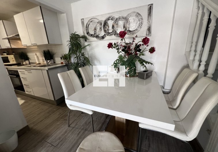 Segunda mano - villa - Orihuela - Inland