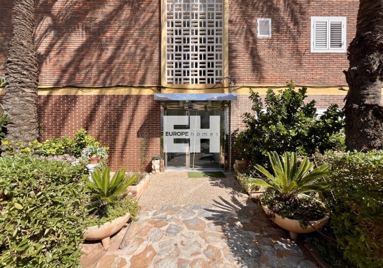 Resale - Apartment - La Zenia - Costa Blanca