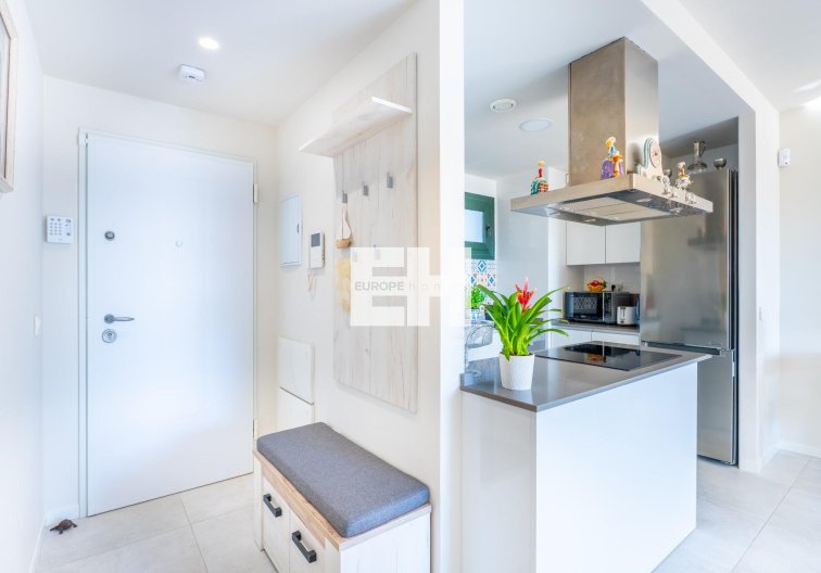 Resale - Apartment - Orihuela Costa - Mil Palmeras