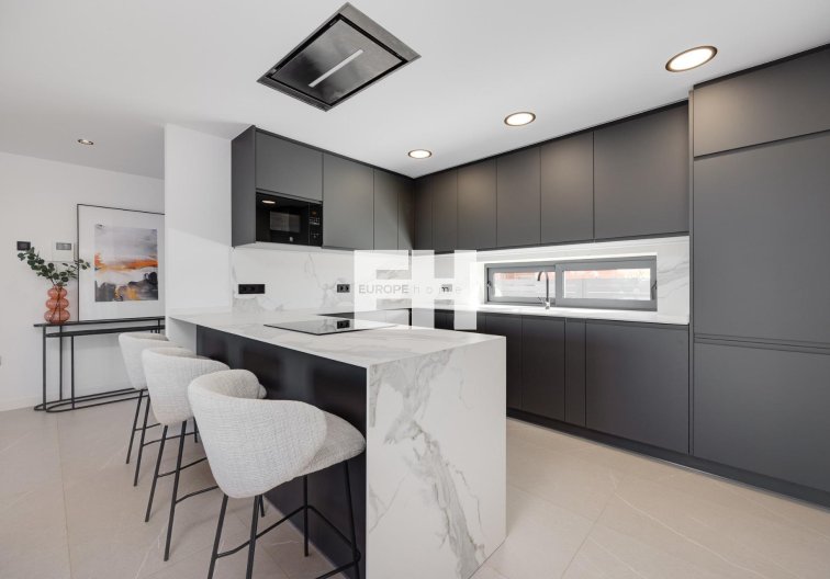 Obra Nueva - villa - Torrevieja - Sector 25