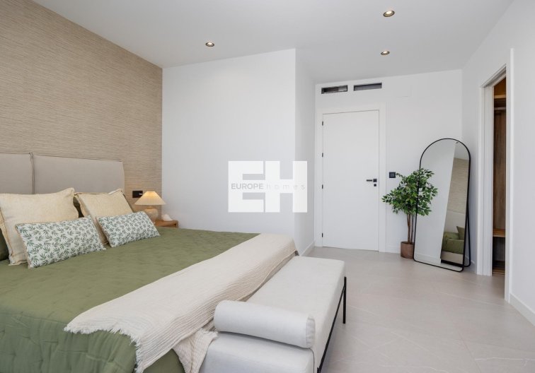 Obra Nueva - villa - Torrevieja - Sector 25