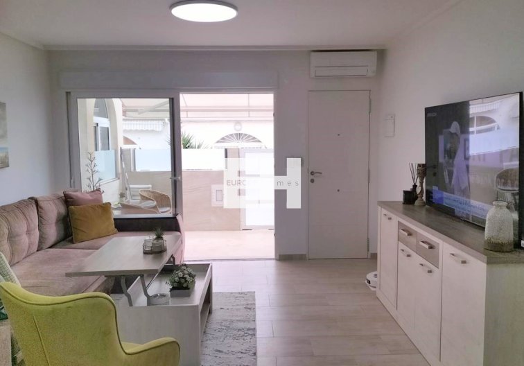 Segunda mano - Duplex - Torrevieja - La Siesta - El Salado -  Torreta