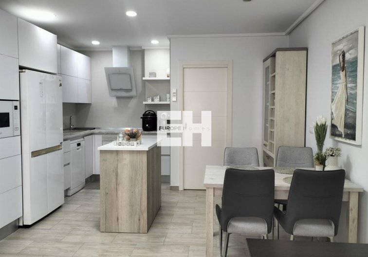 Segunda mano - Duplex - Torrevieja - La Siesta - El Salado -  Torreta