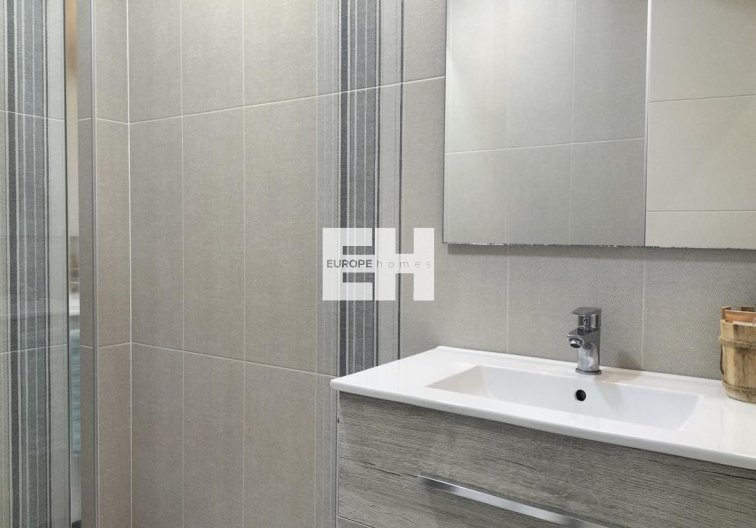 Segunda mano - Duplex - Torrevieja - La Siesta - El Salado -  Torreta