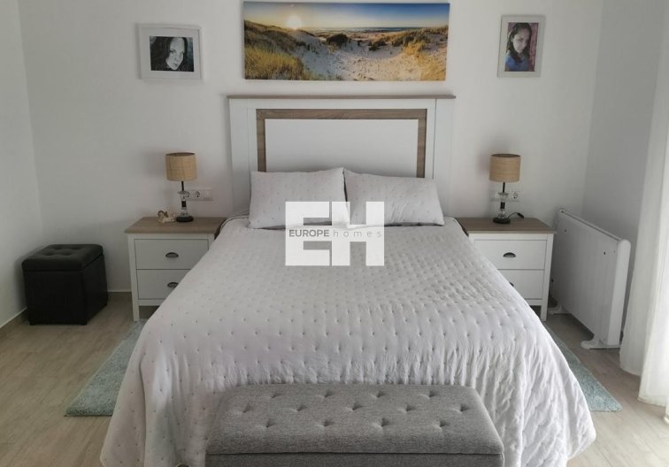 Segunda mano - Duplex - Torrevieja - La Siesta - El Salado -  Torreta