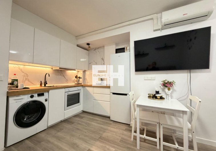 Segunda mano - Apartamento  - Torrevieja - La Mata Pueblo