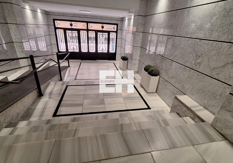 Segunda mano - Apartamento  - Torrevieja - Acequion