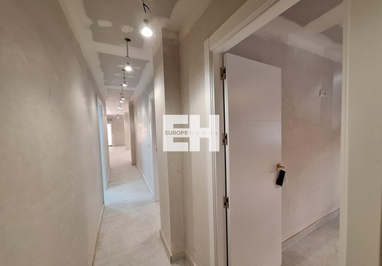 Segunda mano - Apartamento  - Torrevieja - Acequion