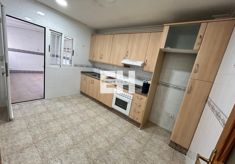 Wiederverkauf - town house - Los Alcázares