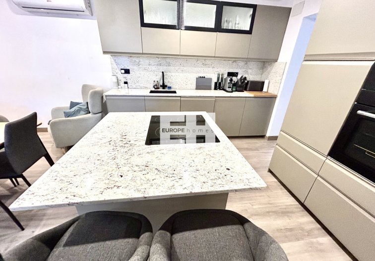 Resale - town house - San Miguel de Salinas - Inland