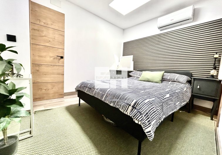 Resale - town house - San Miguel de Salinas - Inland