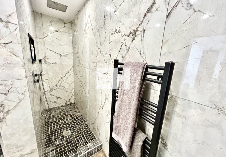 Resale - town house - San Miguel de Salinas - Inland