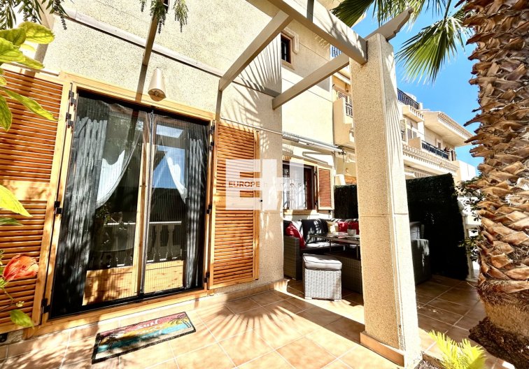Resale - town house - Playa Flamenca - Costa Blanca