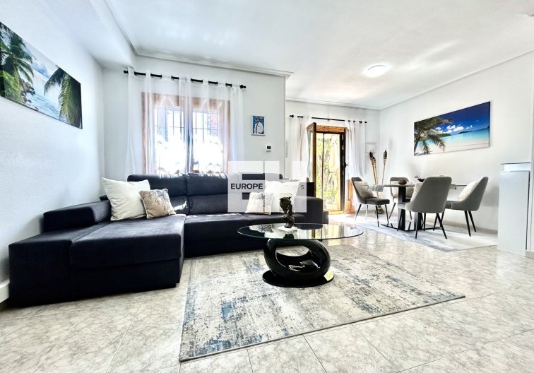 Resale - town house - Playa Flamenca - Costa Blanca