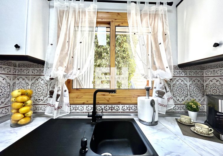 Resale - town house - Playa Flamenca - Costa Blanca