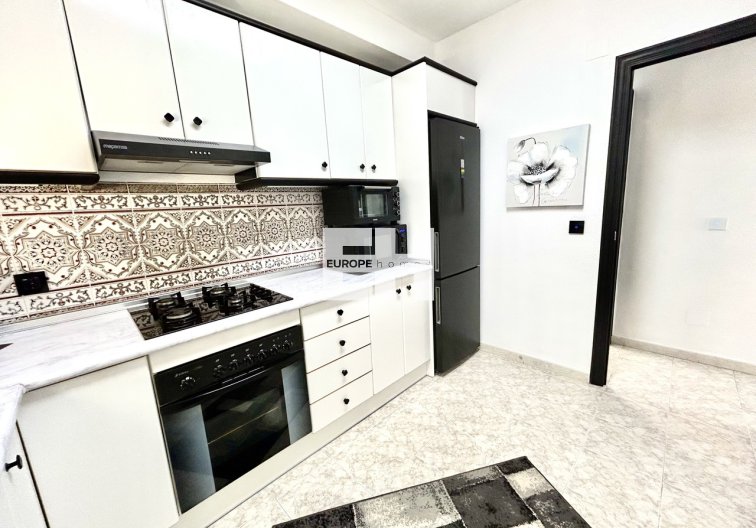 Resale - town house - Playa Flamenca - Costa Blanca